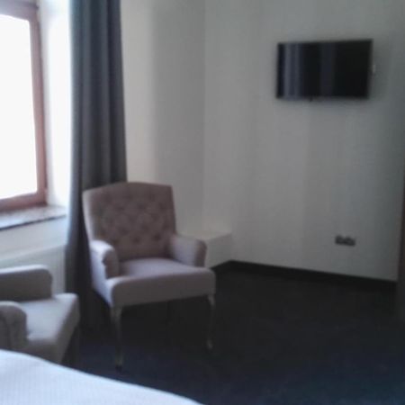 Hotel Retro B.A. Zientarski Зелёна-Гура Номер фото